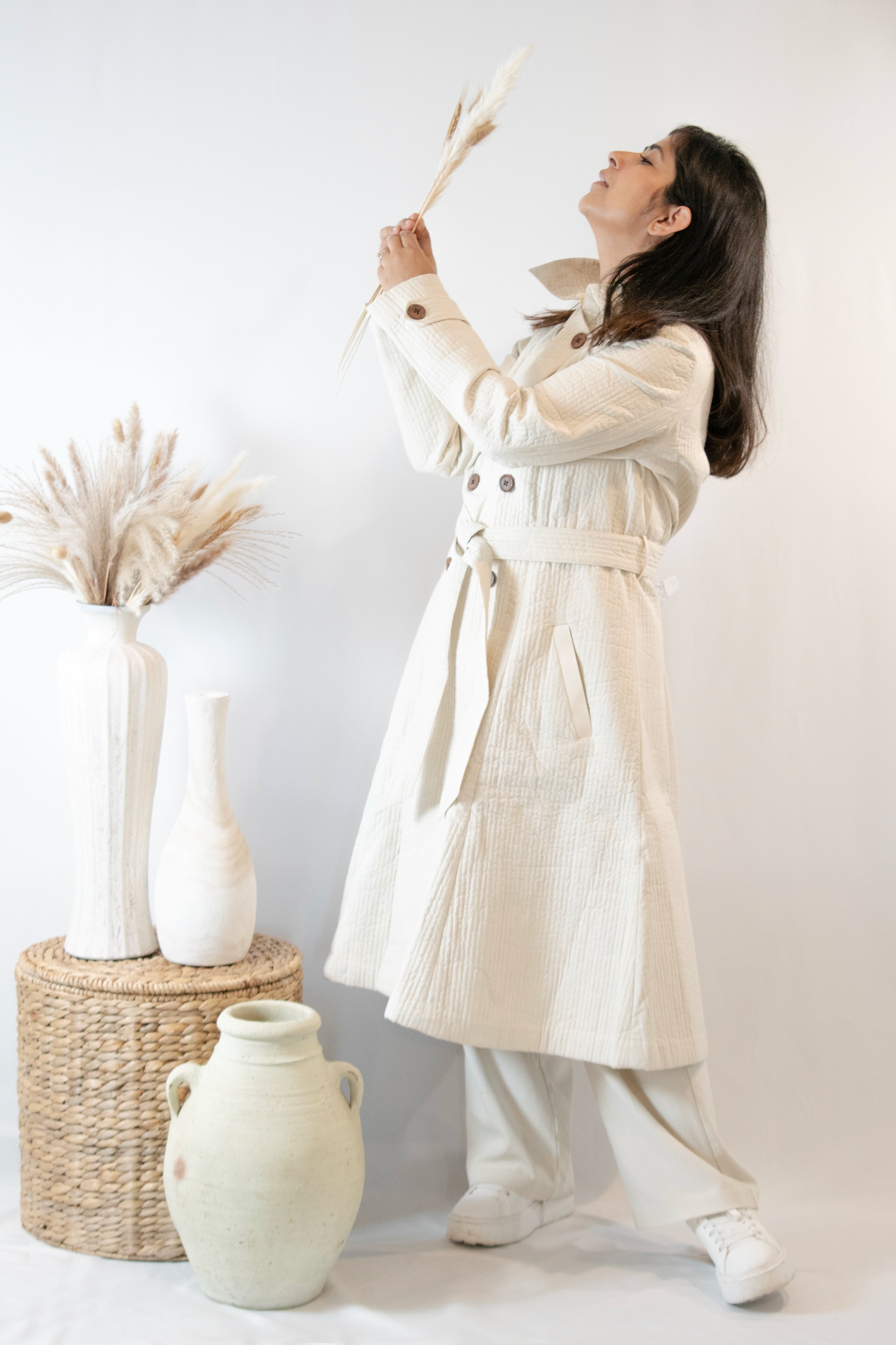 White long quilted jacket side look